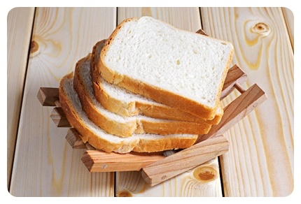อาหารที่มีคอลลาเจนสูง 7. ขนมปังขาว